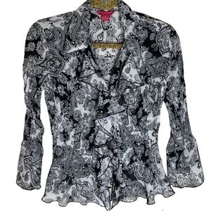SUNNY LEIGH Black and White 100% Polyester Bell Sleeve Button Ruffle Top Sz SP